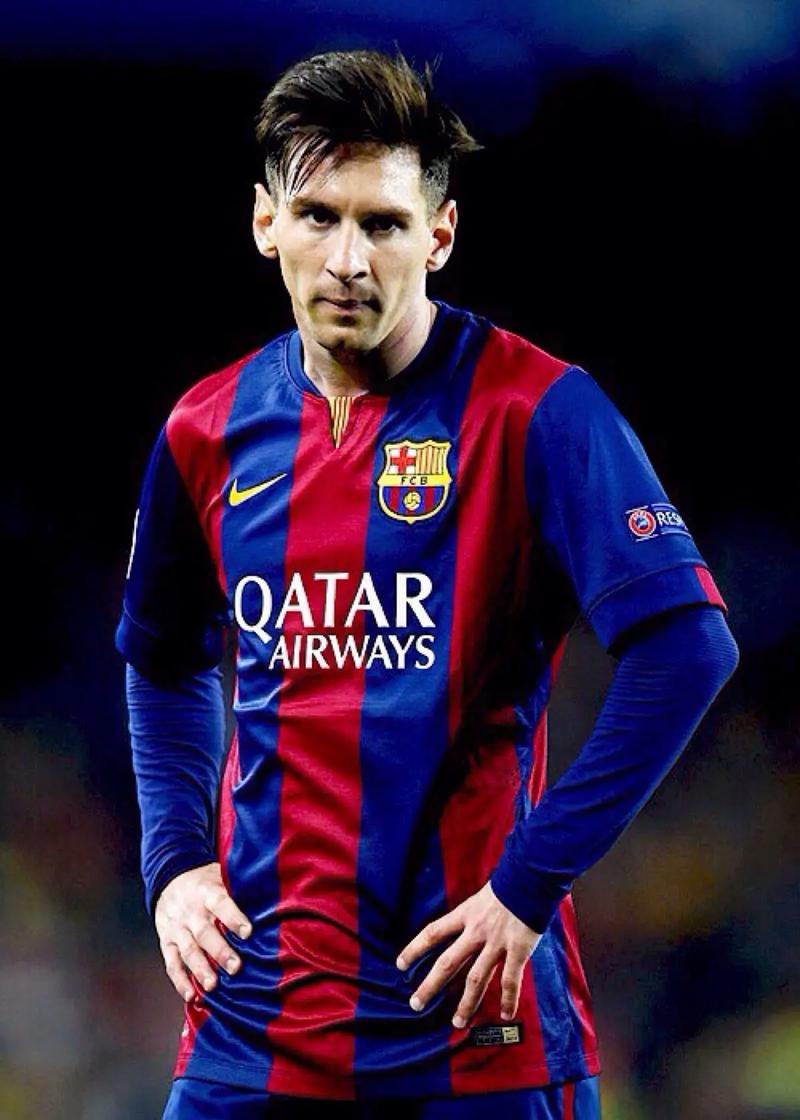 阿什拉夫荣膺2025年非洲足球先生，拉莫斯社媒发文祝贺（阿什拉夫当选2025年度非洲足球先生，拉莫斯社媒送祝福）