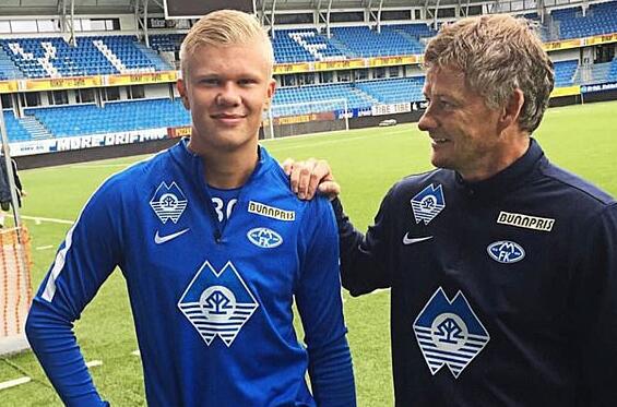 赛后情书：巴萨防守千疮百孔能否防住中超？曼城哈登大胜多特（赛后复盘：巴萨后防千疮百孔，能挡住中超冲击吗？曼城哈登横扫多特）