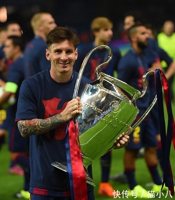 巴黎圣日耳曼姆巴佩梅开二度（巴黎圣日耳曼前锋姆巴佩两度建功）