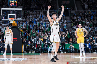 莱万传记作者：拉波尔塔承认，哈维的离开实际上拯救了莱万（传记作者：拉波尔塔坦言哈维离任实则拯救了莱万）