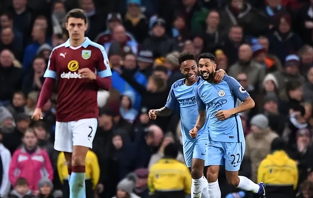 英超战报：曼城2-1战胜切尔西,（英超快讯：曼城2比1击败切尔西）