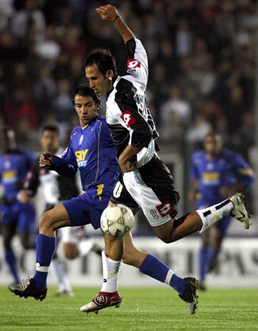 全市场：尤文有意签下弗拉泰西，也将尝试与弗拉霍维奇续约（全市场称：尤文有意引进弗拉泰西，并将推进与弗拉霍维奇的续约谈判）