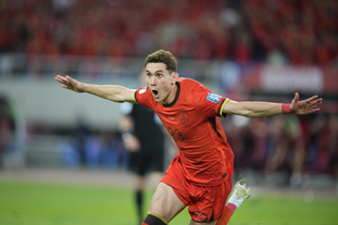 博尔哈：在药厂的经历很难忘，我在那儿重燃了对足球的激情（博尔哈：勒沃库森岁月难忘，那里让我重拾对足球的热爱）