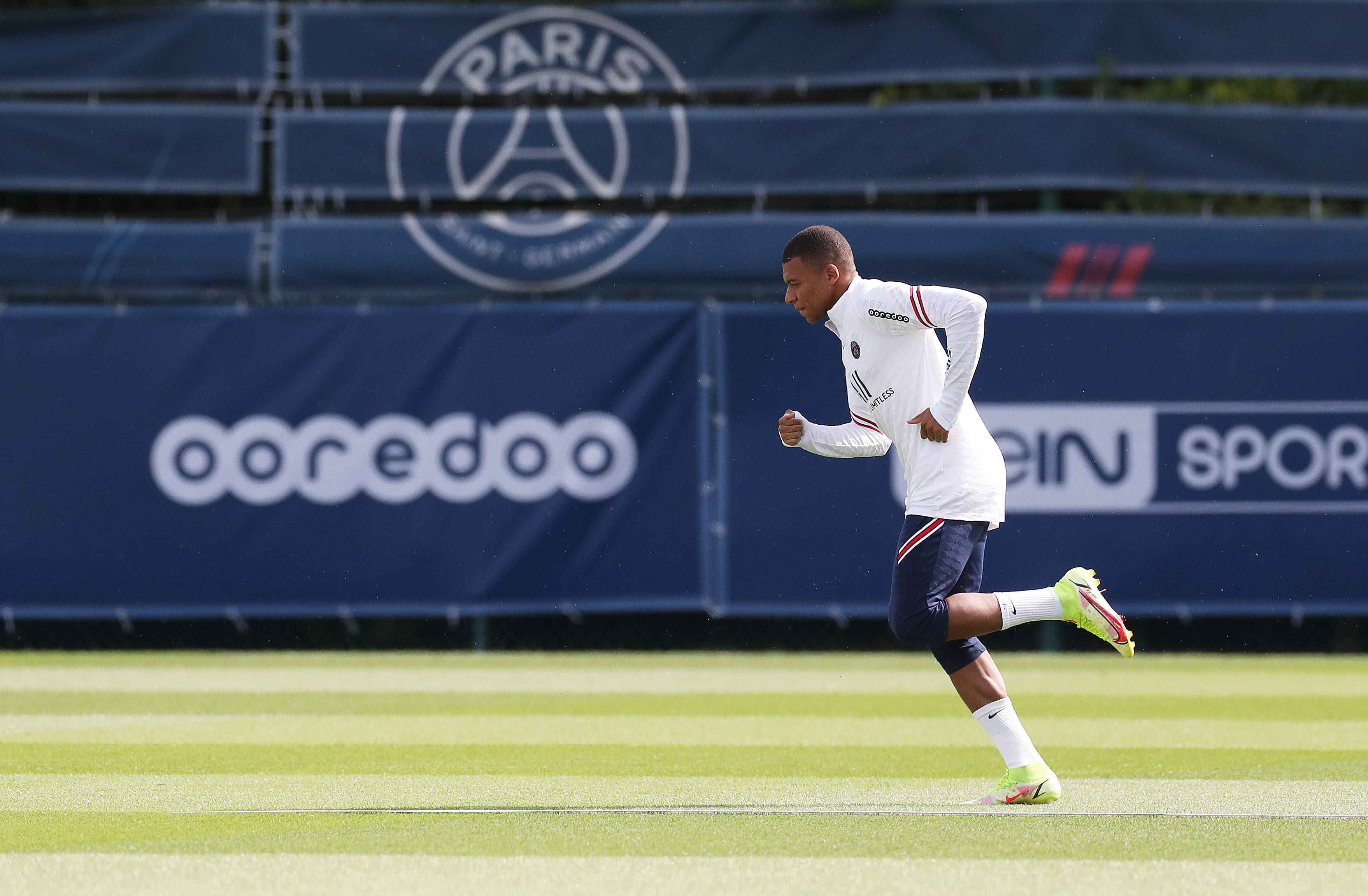 安赫尔-科雷亚：我效力马竞最后的那段日子过得很糟糕（安赫尔-科雷亚：在马竞最后阶段的日子让我备受煎熬）