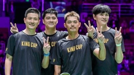 拉波尔塔：皇马代表权力，巴萨代表自由；队中大牌太多通常行不通（拉波尔塔：皇马象征权势，巴萨象征自由；堆砌大牌多半行不通）