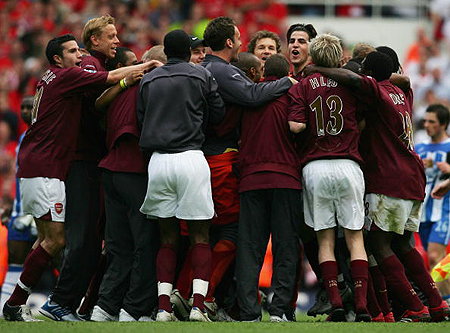 土媒：费内巴切已敲定瑟洛特，同意支付其1100万欧年薪（土媒：费内巴切与瑟洛特达成协议，年薪1100万欧元）