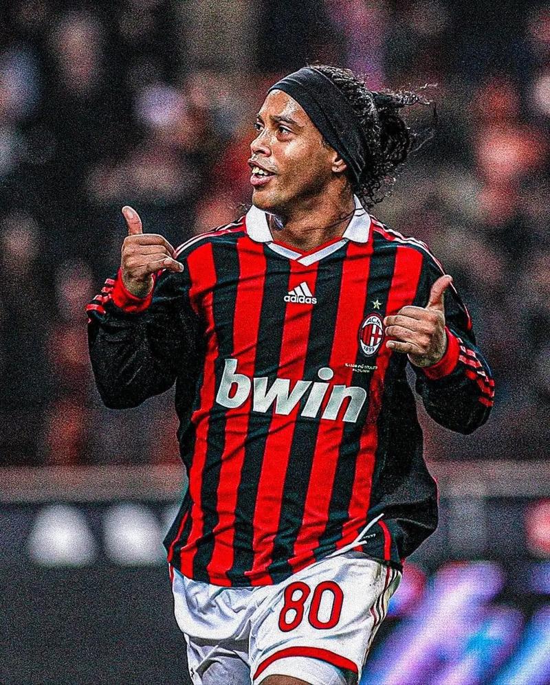 皮奥：助攻劳塔罗？无论进球还是助攻，球队都应该放在第一位（皮奥谈助攻劳塔罗：不论进球还是助攻，团队利益至上）