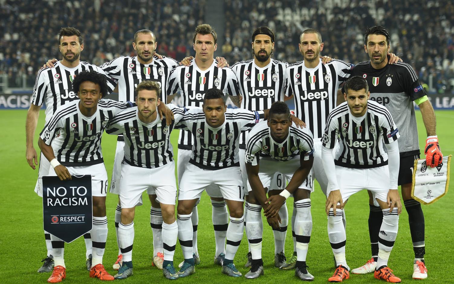 深圳男篮聘请澳大利亚教练凯利任2025-2026赛季主教练，阵容以本土核心为主，阵容实力强劲。