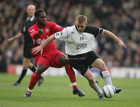 2025中超解围榜：杜加利奇以246次居首；本土球员廖均健最多（2025中超解围榜：杜加利奇以246次登顶，本土榜首为廖均健）